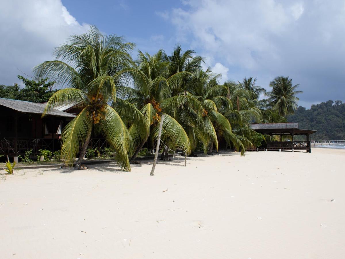 Bushman Tioman Hotel Kampong Juara Exterior photo