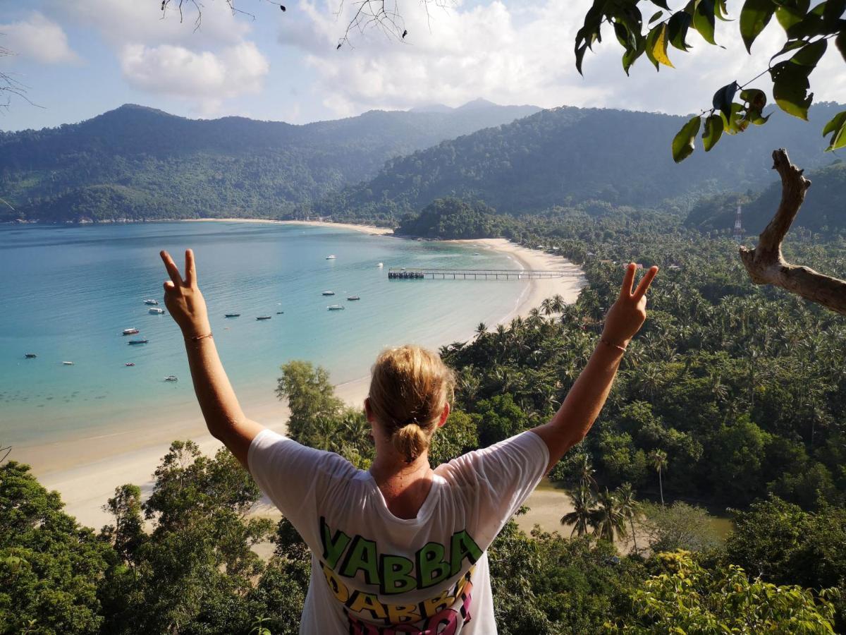 Bushman Tioman Hotel Kampong Juara Exterior photo