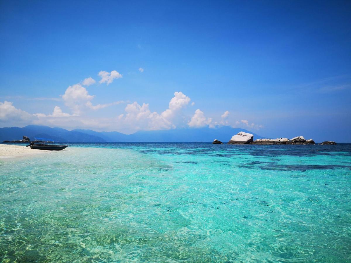 Bushman Tioman Hotel Kampong Juara Exterior photo